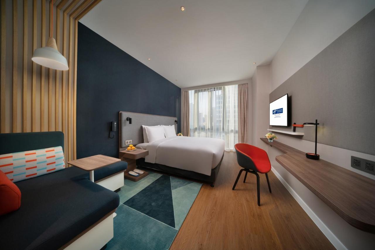Holiday Inn Express Shanghai Huijin By Ihg Exterior foto