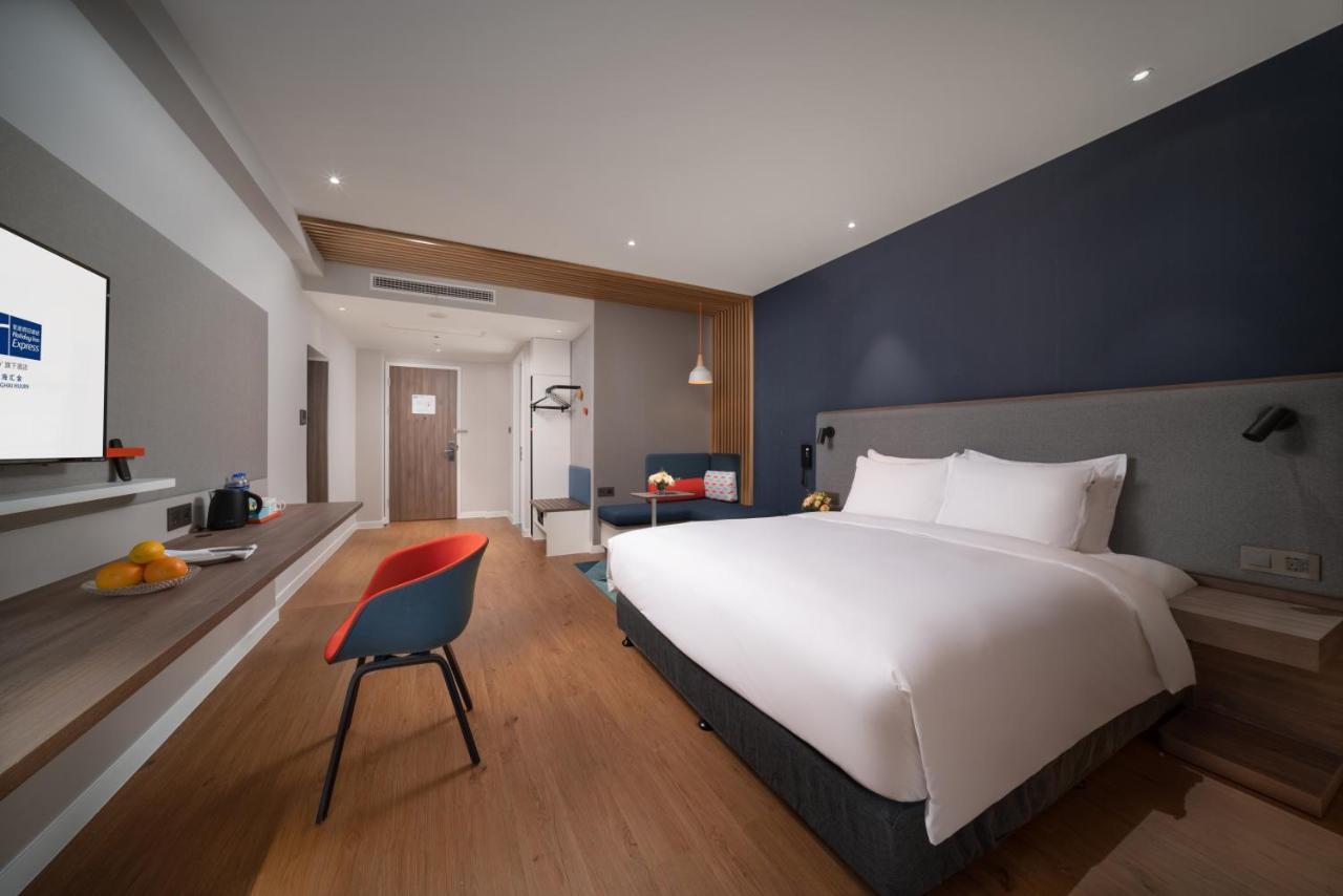 Holiday Inn Express Shanghai Huijin By Ihg Exterior foto